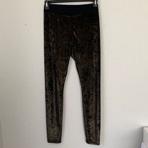 Anna & Ava Velvet Gold Sparkle Pull On Leggings Size M